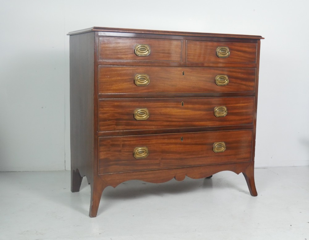 Neat 18th Century Chest of Drawers View XIII