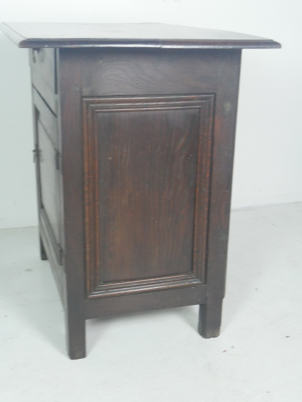 Small Country Oak Cupboard View VIII
