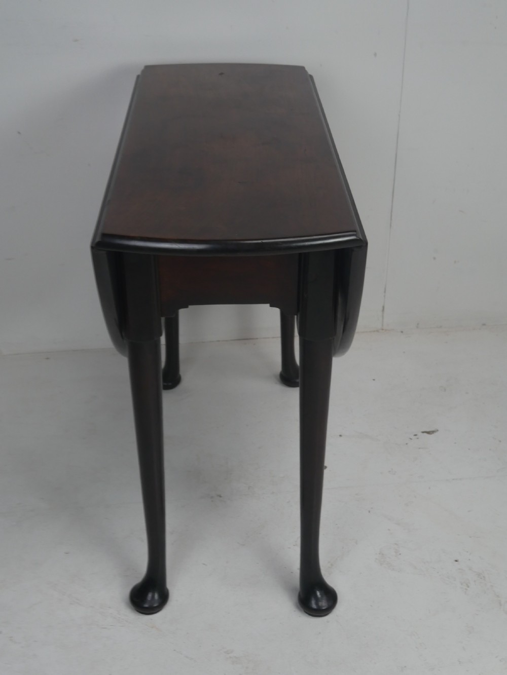 Small Georgian Gateleg Table View VII