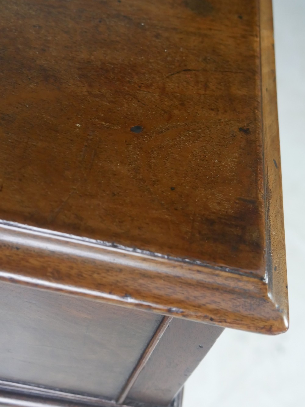 Georgian Side Cabinet View VI
