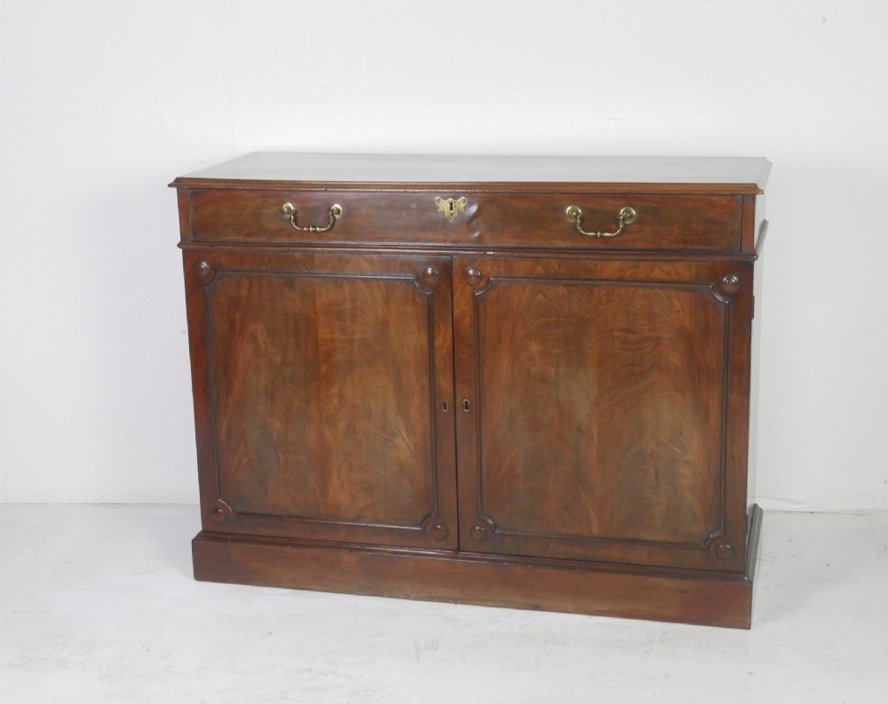 Georgian Side Cabinet View XIV