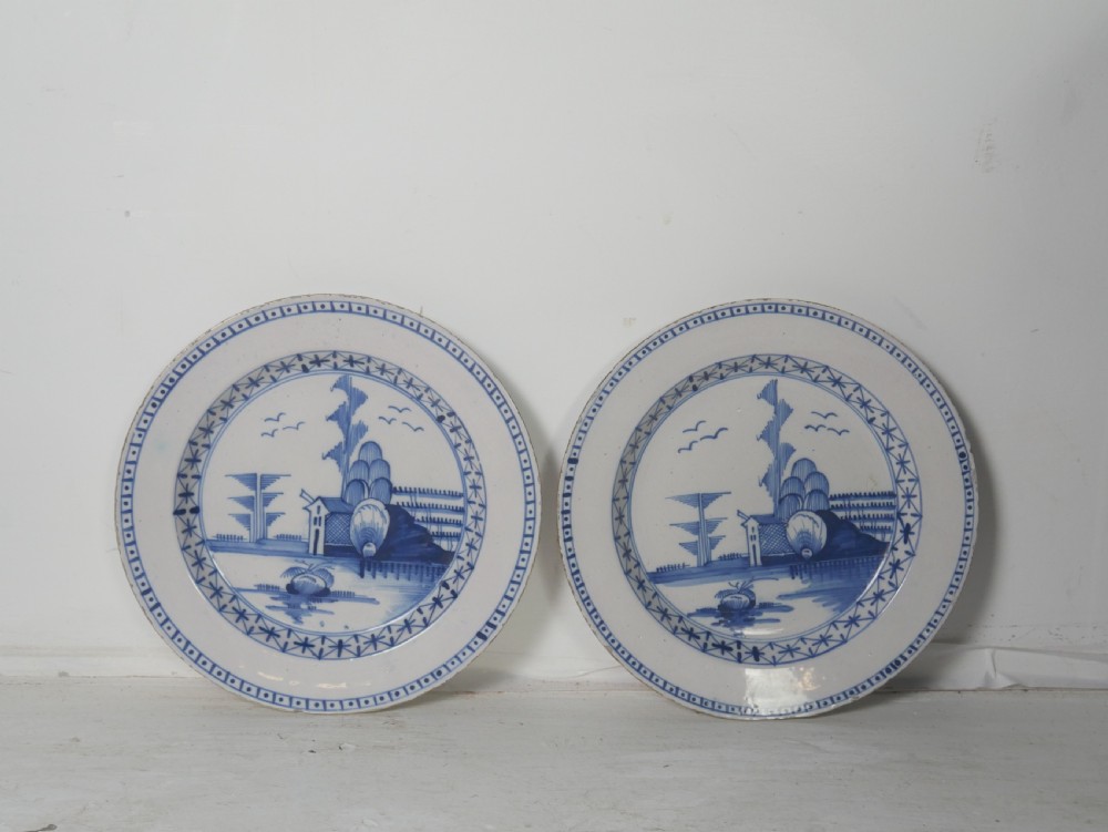 Pair Delft Lambeth Plates