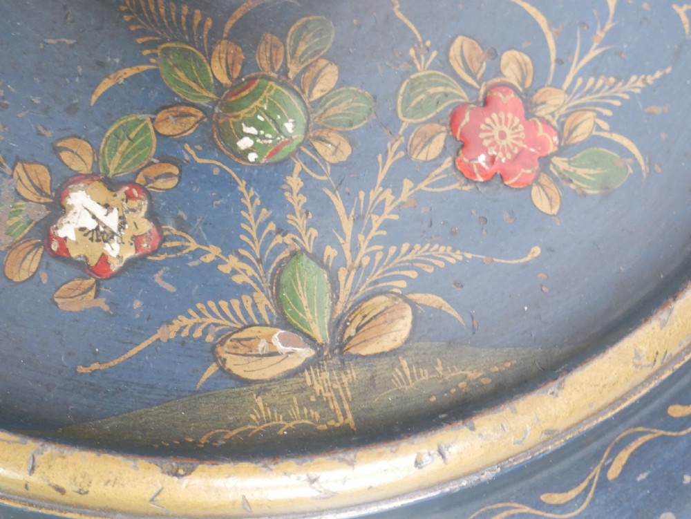 A tall turned wooden standard lamp painted dark blue with hand-painted gilt Chinoiserie botanical motifs and a circular base. View III