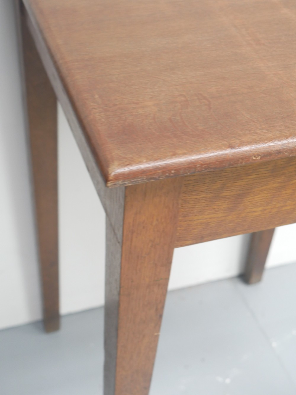Pair  Tables View VII