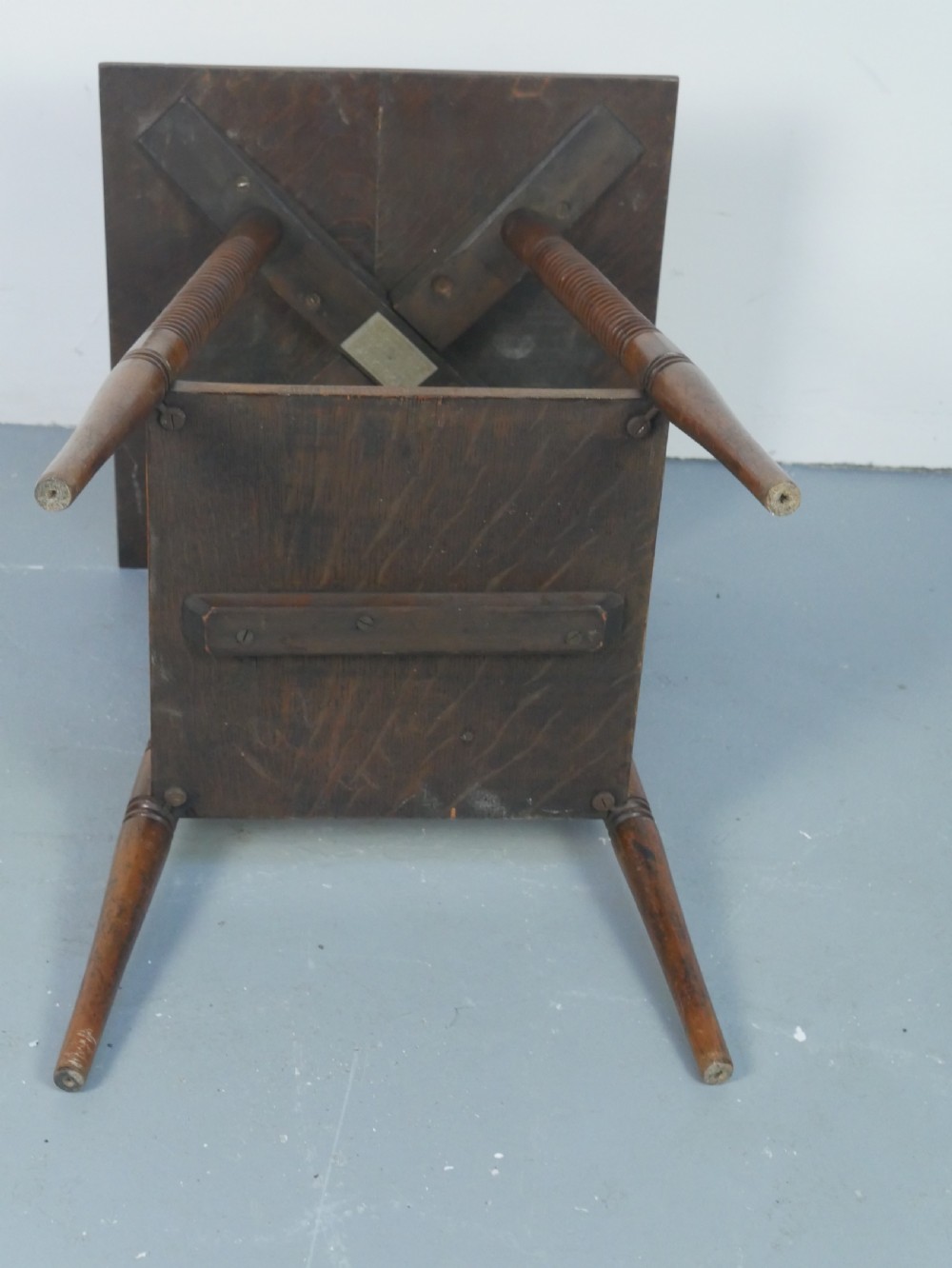 Oak Side Table by Goodyer Regent Street View VI