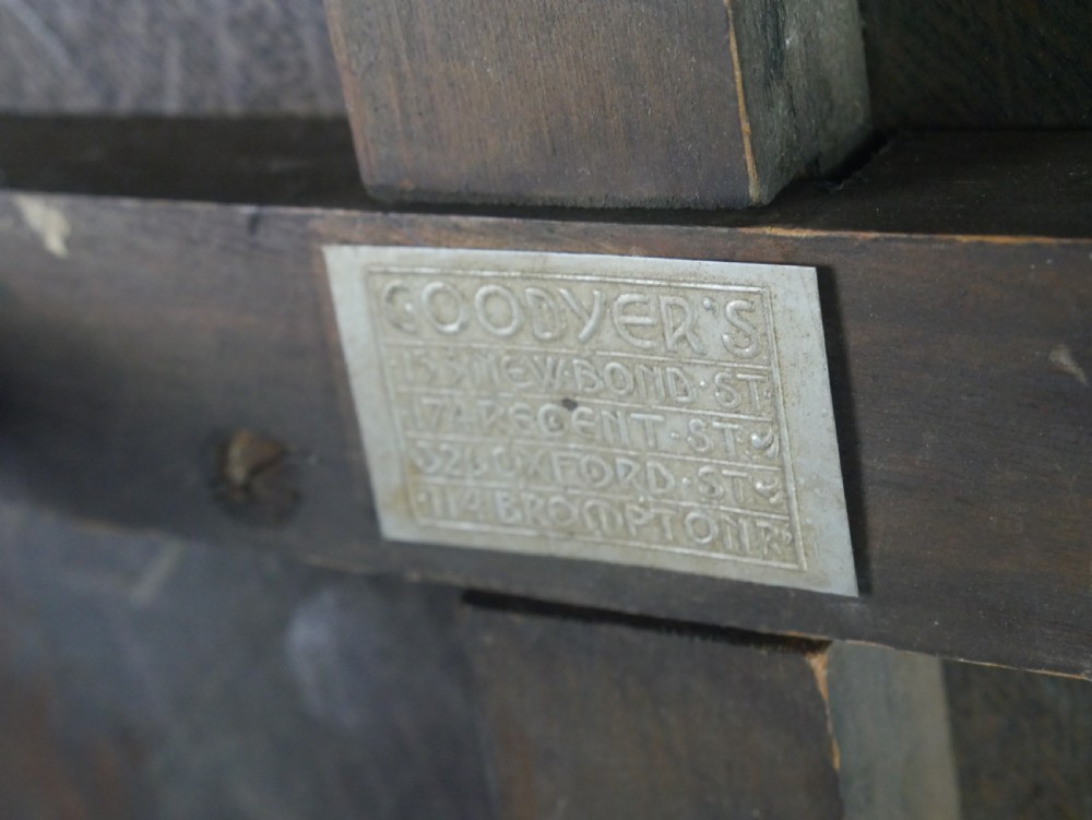Oak Side Table by Goodyer Regent Street View VII