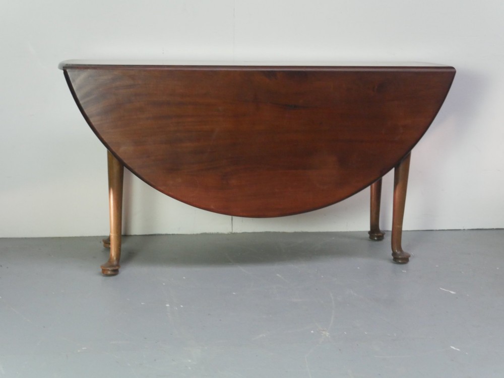 Large Cuban Mahogany Georgian Gate Leg Table View II
