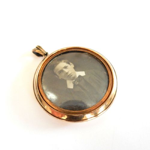 VICTORIAN ROLLED GOLD DOUBLE GLASS PHOTO LOCKET - ADDITIONAL PHOTO 1