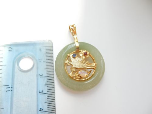 VINTAGE JADE HOOP PENDANT WITH OPAL BIRD DETAIL - ADDITIONAL PHOTO 4