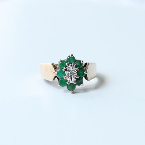 VINTAGE 9CT GOLD EMERALD DIAMOND RING - ADDITIONAL PHOTO 2