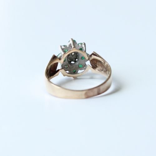 VINTAGE 9CT GOLD EMERALD DIAMOND RING - ADDITIONAL PHOTO 3