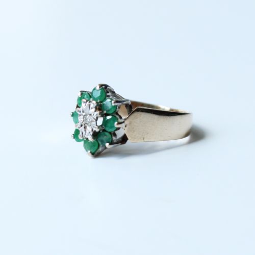 VINTAGE 9CT GOLD EMERALD DIAMOND RING - ADDITIONAL PHOTO 4