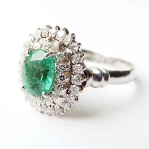 14CT WHITE GOLD EMERALD DIAMOND HALO RING - ADDITIONAL PHOTO 1