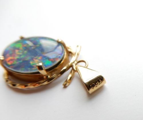 9CT GOLD OPAL PENDANT - ADDITIONAL PHOTO 3