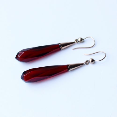 antique 9ct gold cherry bakelite torpedo earrings - CATEGORY: ANTIQUE JEWELLERY - DATED 1920