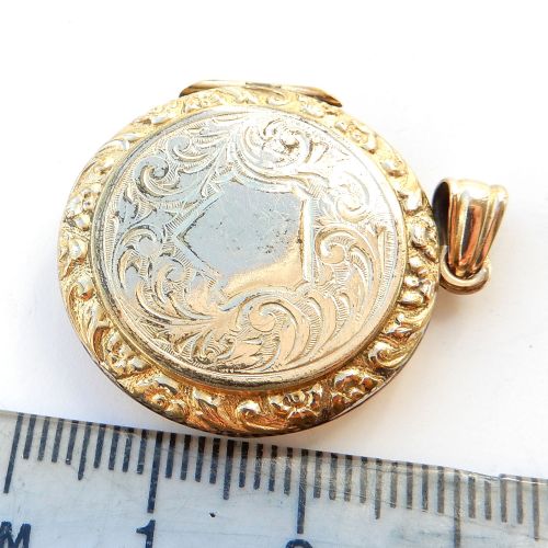 ANTIQUE ROLLED GOLD LOCKET WITH SHIELD - ADDITIONAL PHOTO 3