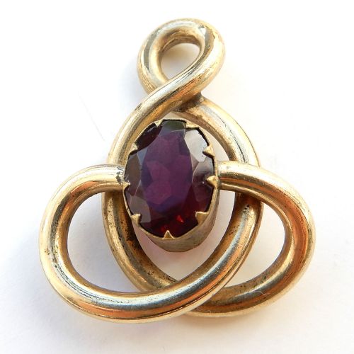 ANTIQUE PINCHBECK GARNET PASTE KNOT PENDANT - ADDITIONAL PHOTO 3