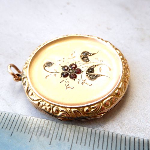 ANTIQUE 9CT GOLD BACK FRONT PASTE LOCKET - ADDITIONAL PHOTO 4