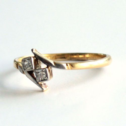 ART DECO 18CT GOLD DIAMOND BYPASS RING - ADDITIONAL PHOTO 4