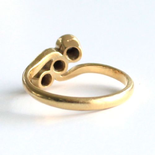 EDWARDIAN 18CT GOLD DIAMOND TRILOGY RING - ADDITIONAL PHOTO 4