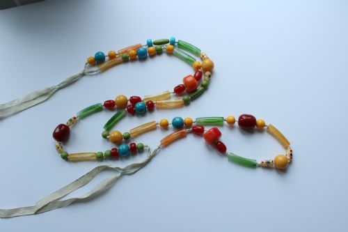 ANTIQUE BAKELITE BUTTERSCOTCH AMBER BEAD NECKLACE - ADDITIONAL PHOTO 2