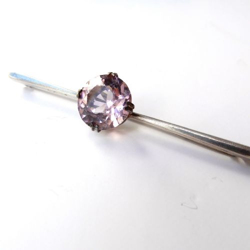 ANTIQUE STERLING SILVER AMETHYST BAR BROOCH - ADDITIONAL PHOTO 4