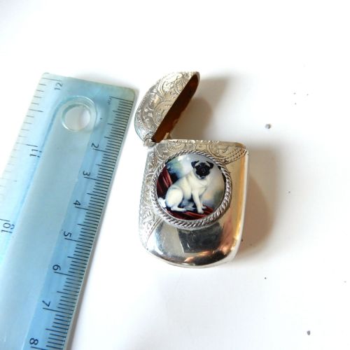 ANTIQUE STERLING SILVER ENAMEL PUG DOG VESTA B'HAM 1922 - ADDITIONAL PHOTO 5