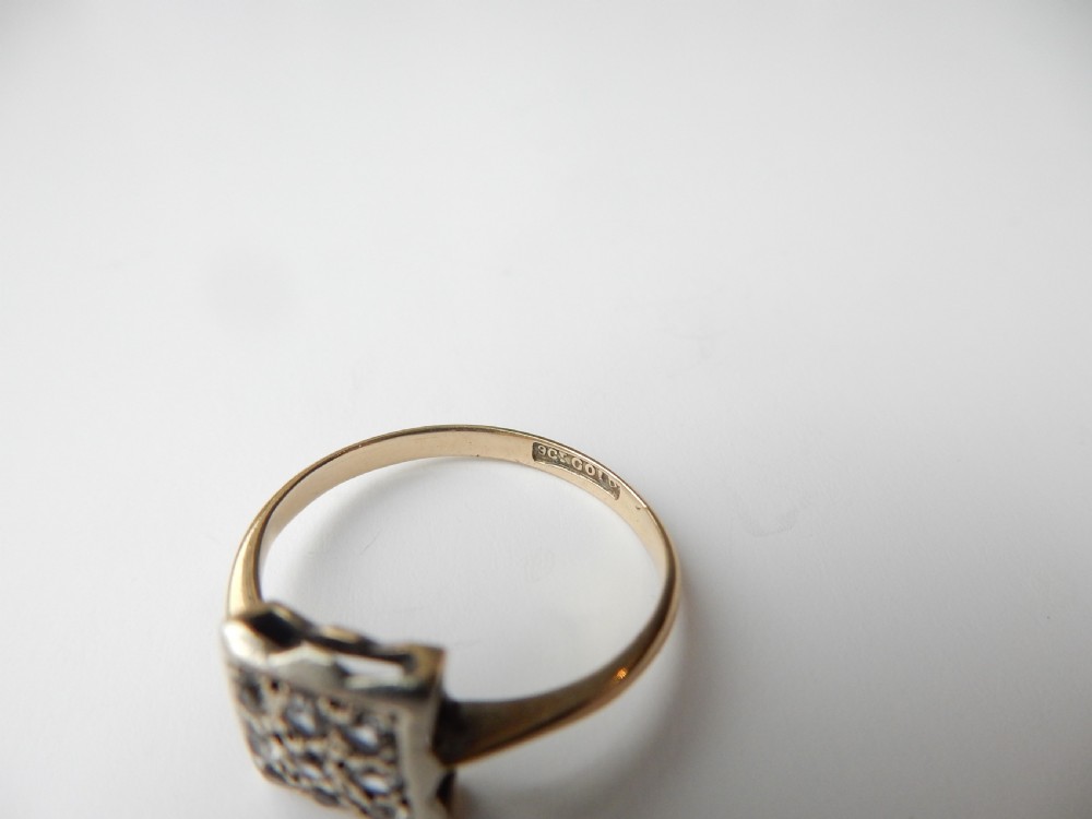 Art Deco 9ct Gold Diamond Plaque Ring View V