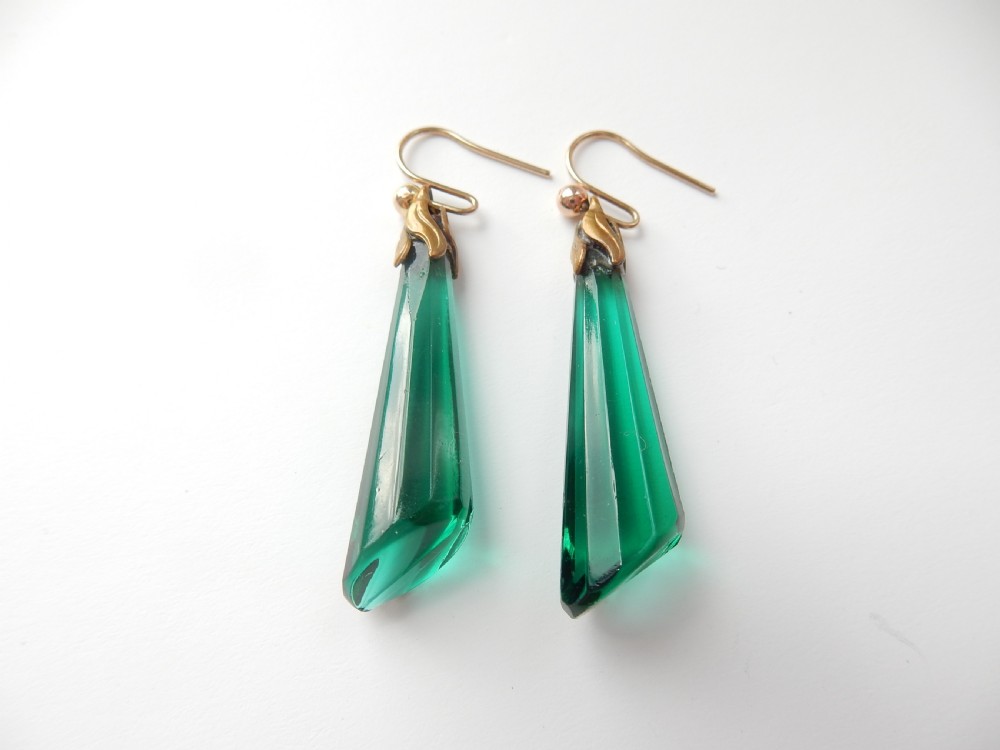 Vintage 9ct Gold Emerald Glass Earrings View II