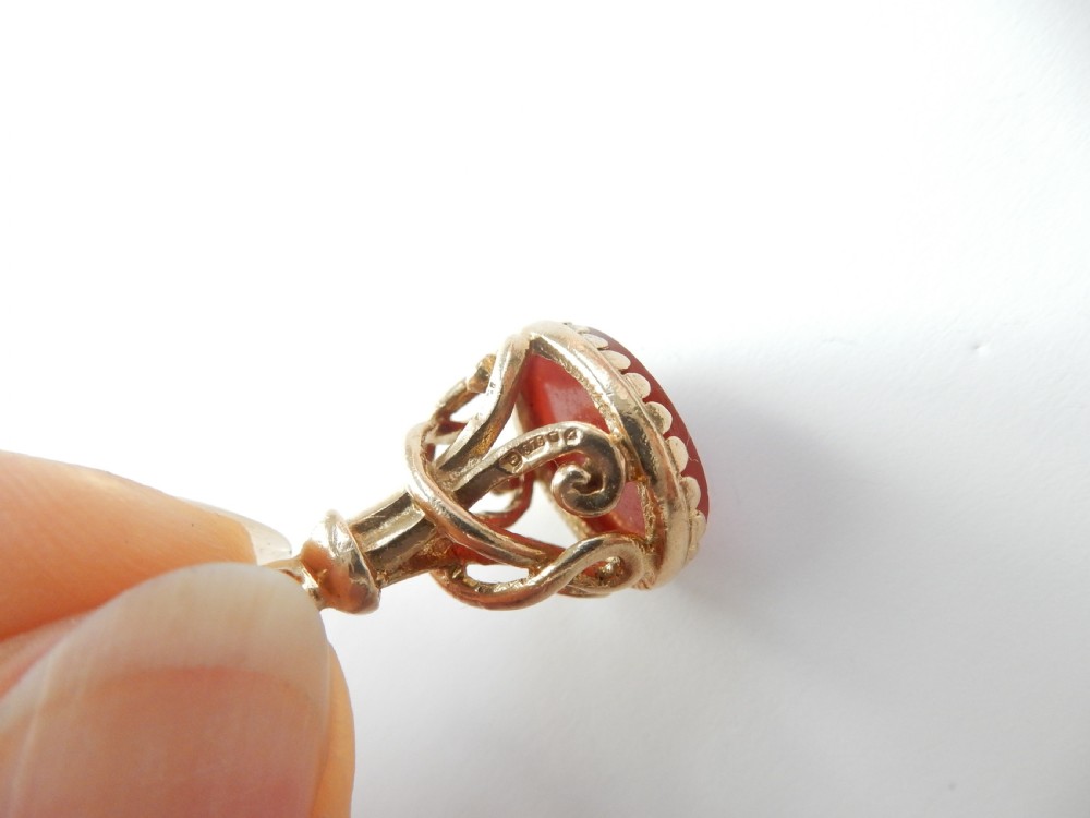 Vintage 9ct Gold Carnelian Fob Pendant View VI