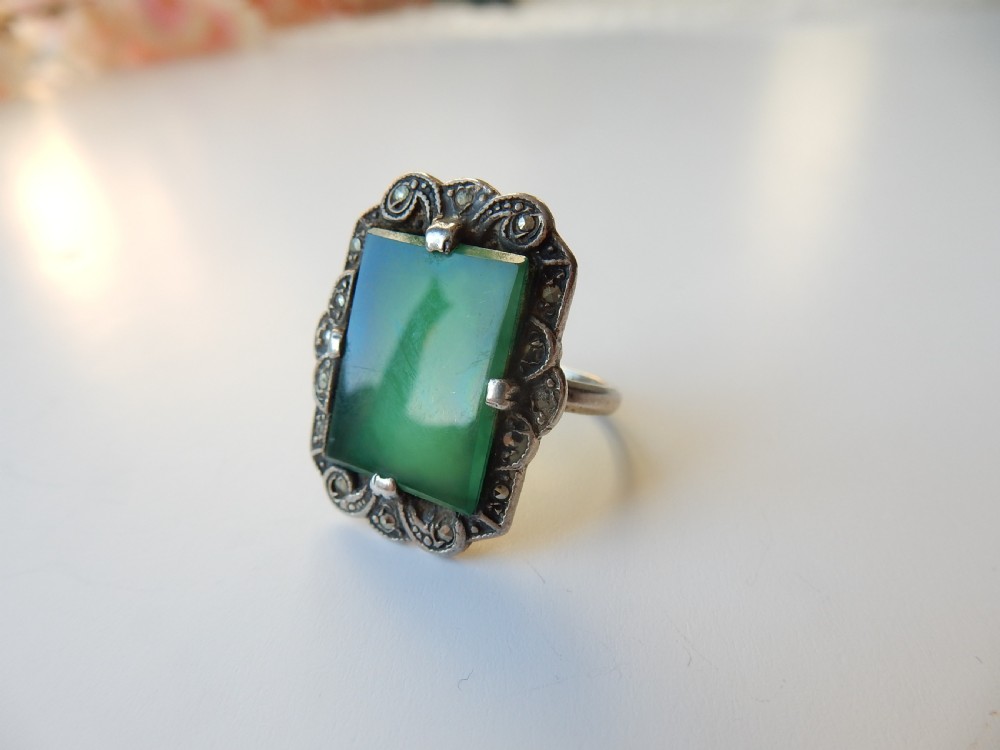 Art Deco Sterling Silver Green Chalcedony Ring  View III