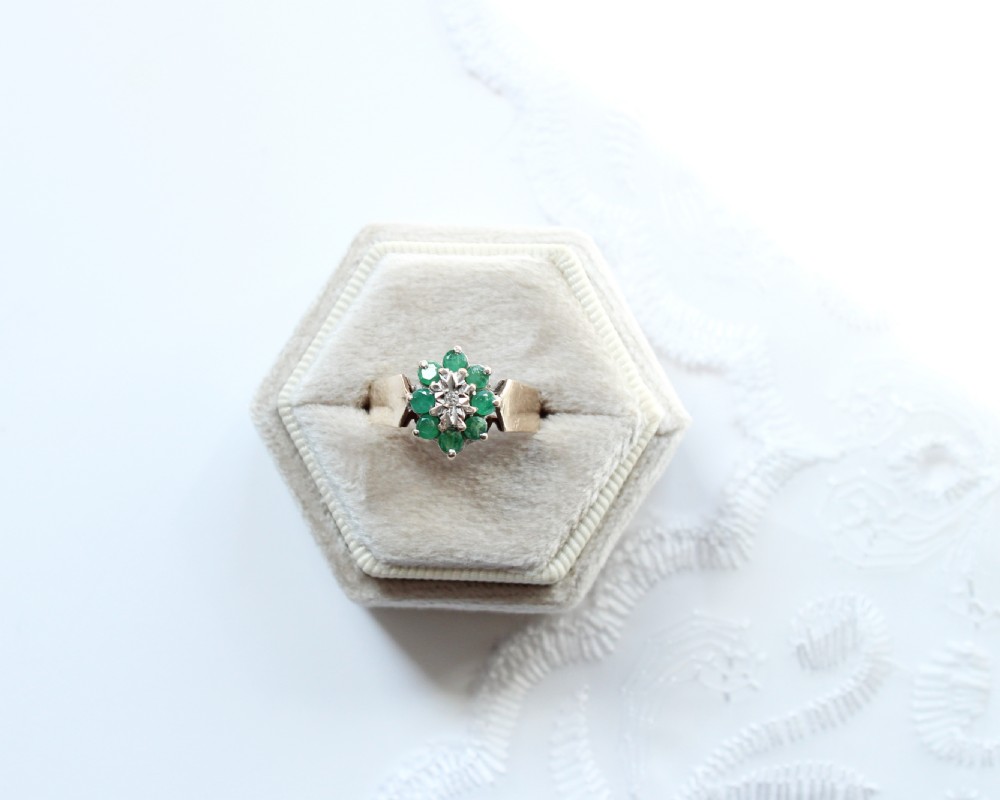 Vintage 9ct Gold Emerald & Diamond Ring View VII