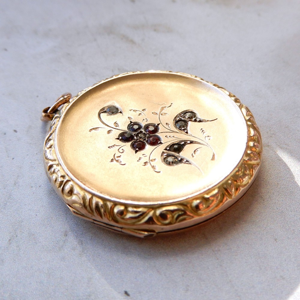 Antique 9ct Gold Back & Front Paste Locket View IV