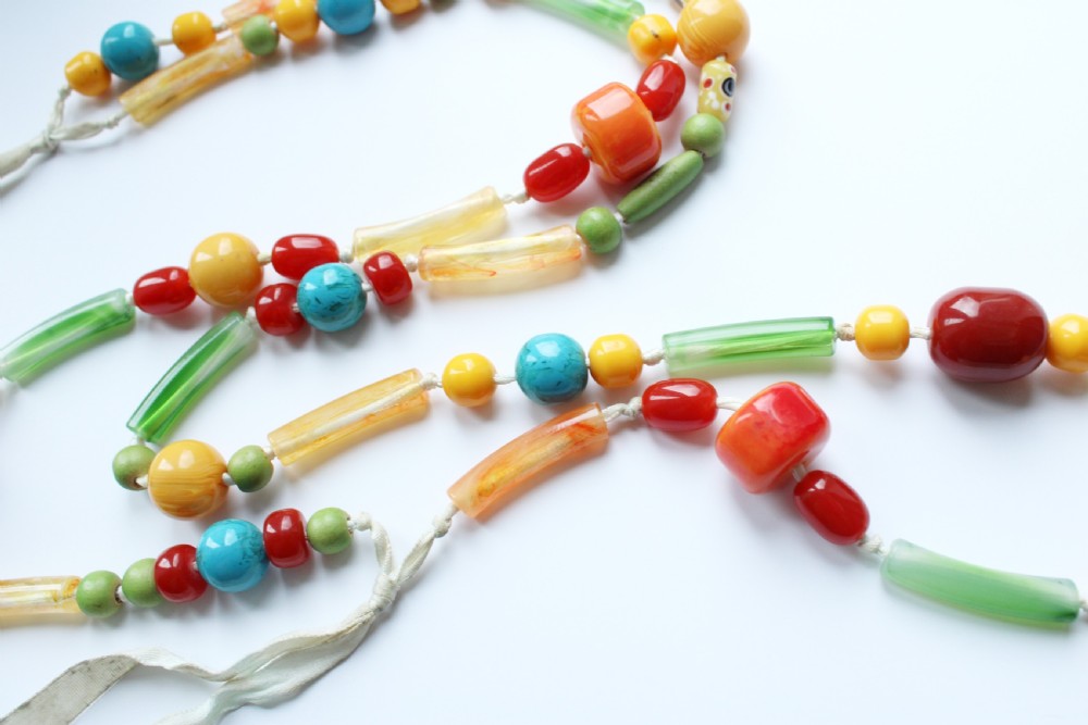 Antique Bakelite Butterscotch Amber Bead Necklace