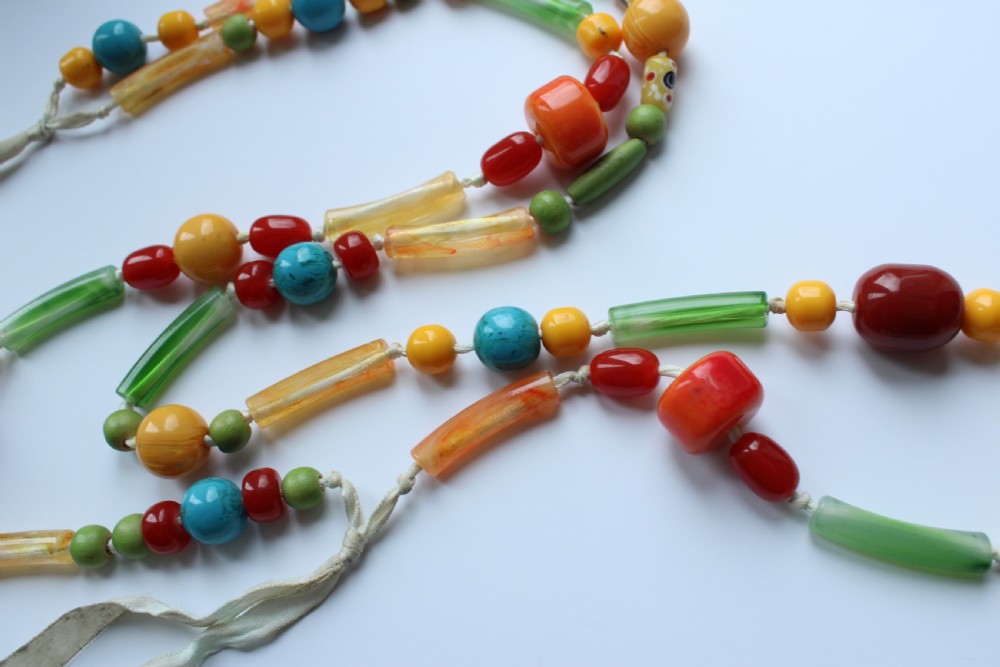 Antique Bakelite Butterscotch Amber Bead Necklace View VIII