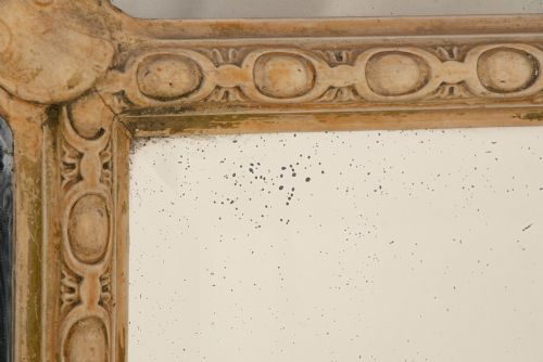 A FRENCH ANTIQUE CRESTED MARGIN MIRROR IN ORIGINAL PARCELGILT - ADDITIONAL PHOTO 5