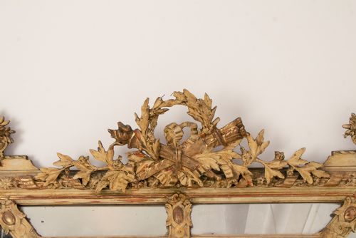 A FRENCH ANTIQUE CRESTED MARGIN MIRROR IN ORIGINAL PARCELGILT - ADDITIONAL PHOTO 11