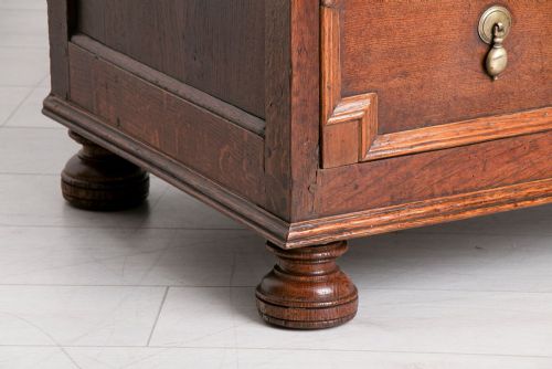 ANTIQUE ENGLISH WILLIAM AND MARY PERIOD OAK CHEST C1690 - ADDITIONAL PHOTO 11
