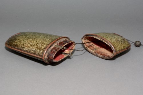 A JAPANESE ANTIQUE SPECTACLE CASE MEJI PERIOD 18681912 - ADDITIONAL PHOTO 5
