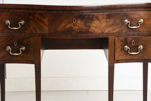 ANTIQUE GEORGIAN MAHOGANY SERPENTINE WRITING TABLE - ADDITIONAL PHOTO 4