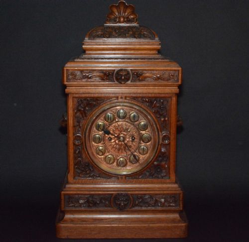A SUPERB ARTS AND CRAFTS HAND CARVED OAK CLOCK CIRCA 1900 - ADDITIONAL PHOTO 7