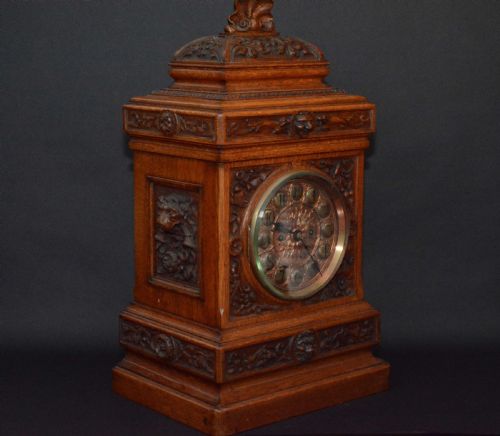A SUPERB ARTS AND CRAFTS HAND CARVED OAK CLOCK CIRCA 1900 - ADDITIONAL PHOTO 8