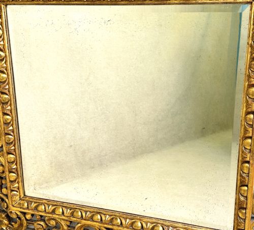 A DELIGHTFUL AND EXTREMELY ATTRACTIVE SUPERB QUALITY LATE 18TH CENTURY ITALIAN GILTWOOD WALL MIRROR - ADDITIONAL PHOTO 6