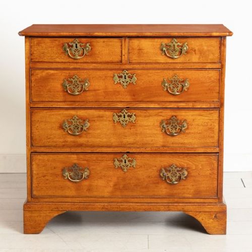 LIMED GEORGIAN CHEST OF DRAWERS WITH ORIGINAL HANDLES BRACKET FEET