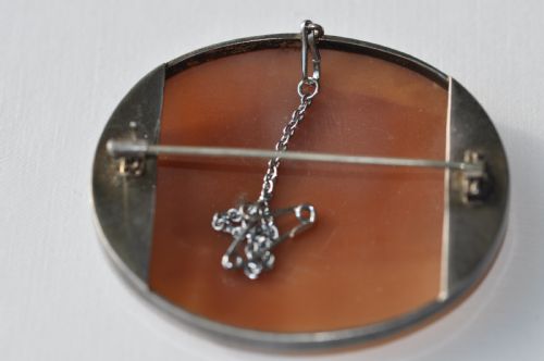 A SILVER CAMEO OF NYX GODDESS OF THE NIGHT - ADDITIONAL PHOTO 1