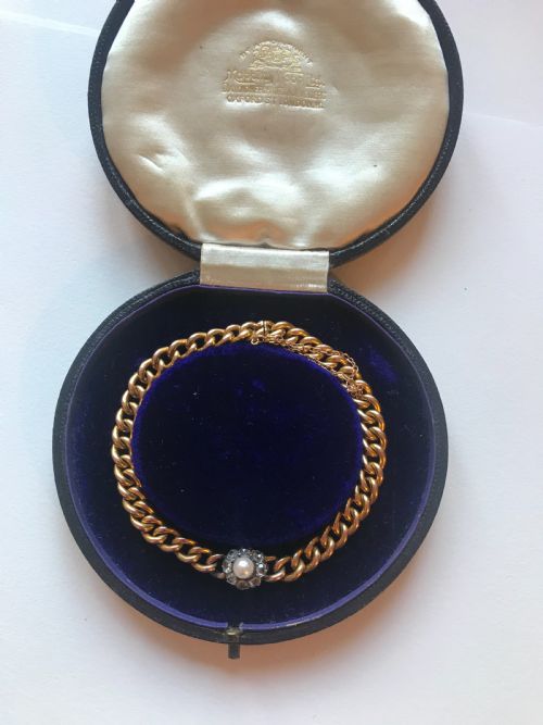 AN 18CT GOLD DIAMOND VICTORIAN BRACELET - ADDITIONAL PHOTO 3