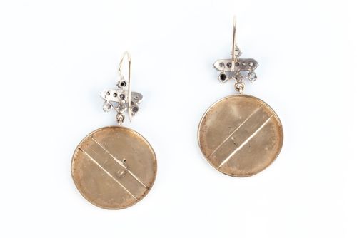 DIAMOND AND ENAMEL FIGA EARRINGS - ADDITIONAL PHOTO 3
