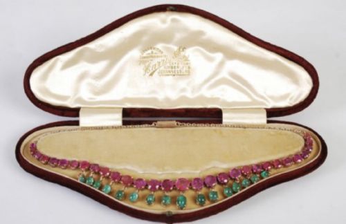 edwardian natural ruby and emerald fringe necklace - CATEGORY: ANTIQUE JEWELLERY - DATED EDWARDIAN
