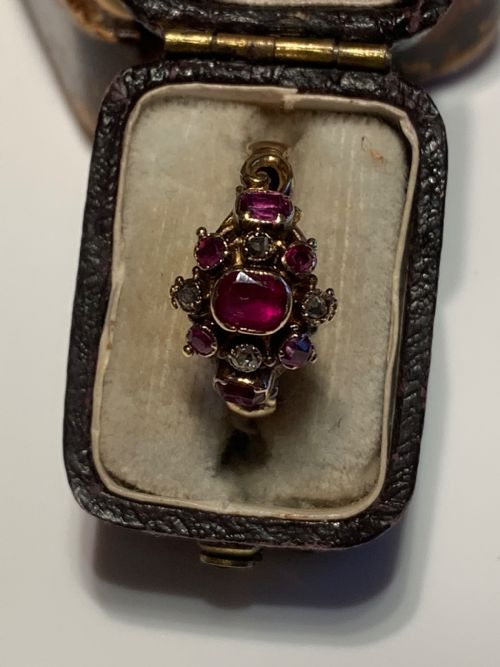 BURMESE RUBY AND DIAMOND GEORGIAN RING - ADDITIONAL PHOTO 4