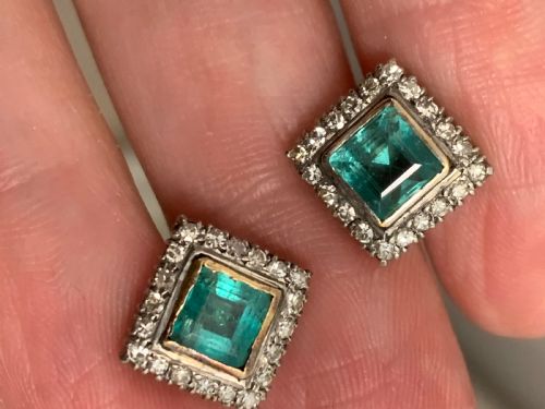 emerald and diamond art deco platinum earrings - CATEGORY: ANTIQUE JEWELLERY - DATED 1930